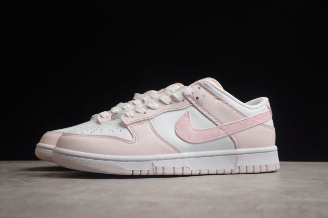 SB Dunk Low Pink Paisley FD1449-100