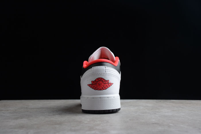 Jordan 1 Low White Black Infrared (GS)