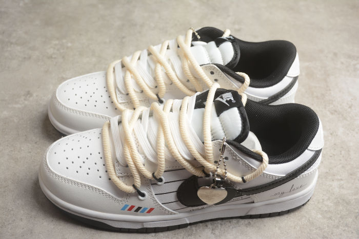 SB Dunk Low DD1391-100