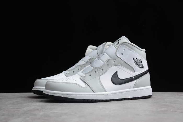 Jordan 1 Mid Light Smoke Grey