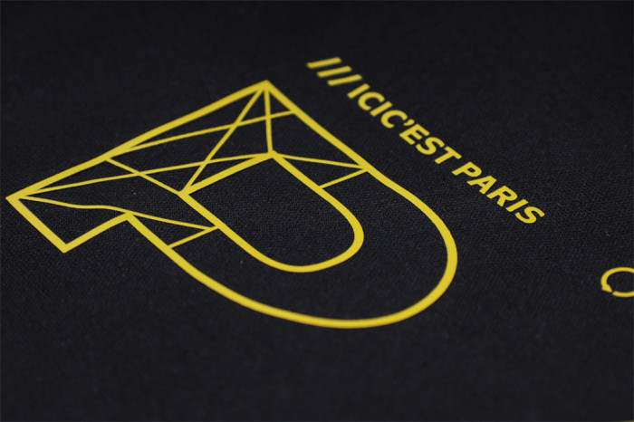 Paris Saint-Germain Training Jersey 23/24