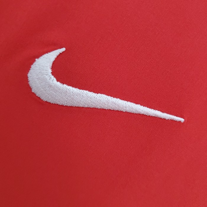 Manchester United Home Long Sleeve Retro Jersey 2002/04