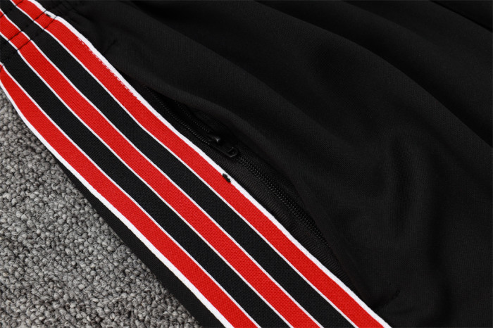 Manchester United Training Pants 24/25