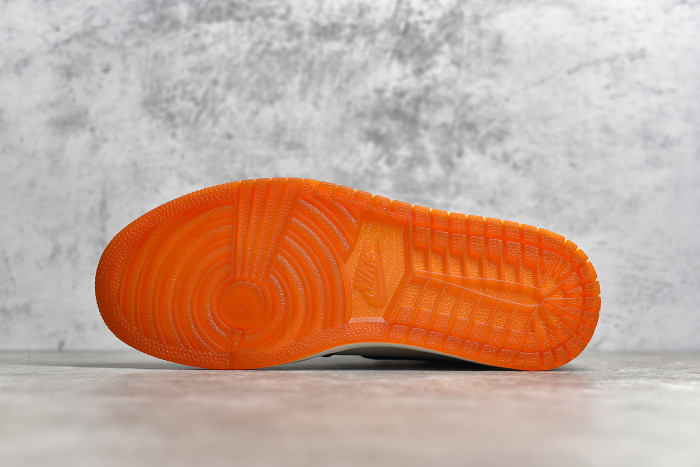 Air Jordan 1 Satin “Shattered Backboard” AV3725-010