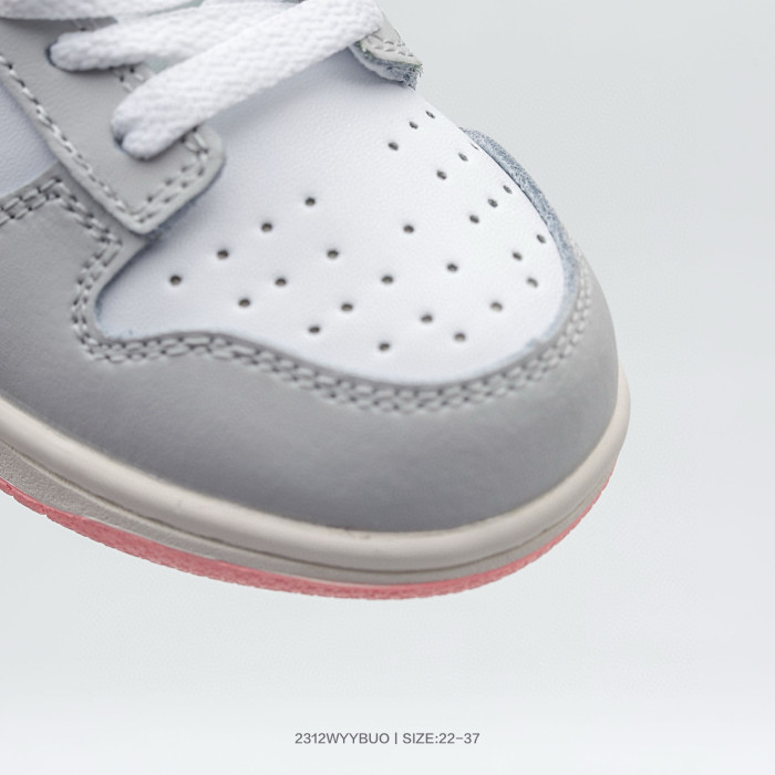 Nike SB Dunk Low Kids Low-Top Sneakers 520 Valentine's Day Limited Edition Pink