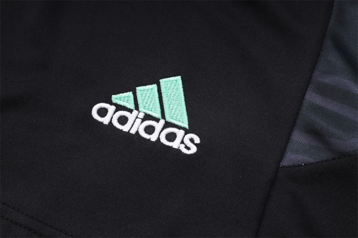 Real Madrid Training Jersey 23/24