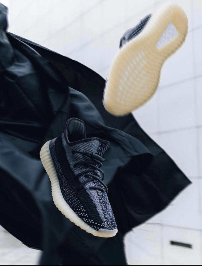 Yeezy 350 V2 “Carbon” FZ5000