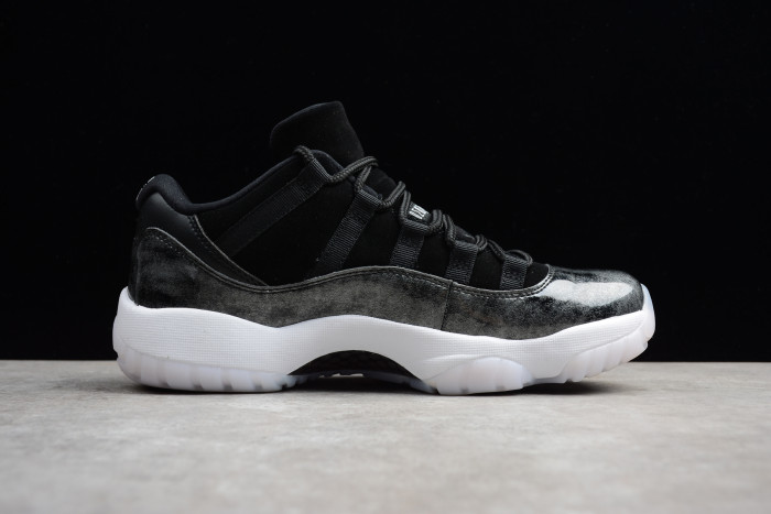 Air Jordan 11 Low “Barons” 528895-010