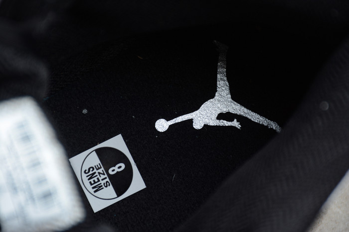 Air Jordan 1 Mid Alternate Think 16 554724-121