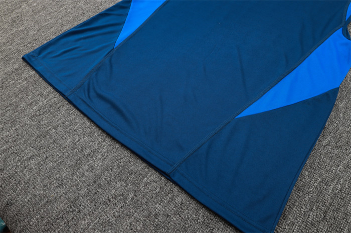 Manchester United Training Jersey 23/24