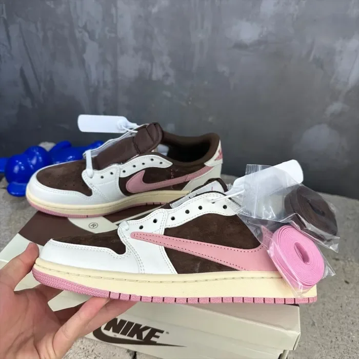 Travis Scott x Air Jordan 1 Low Brown Pink