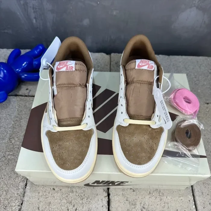 Travis Scott x Air Jordan 1 Low Sail And Ridgerock