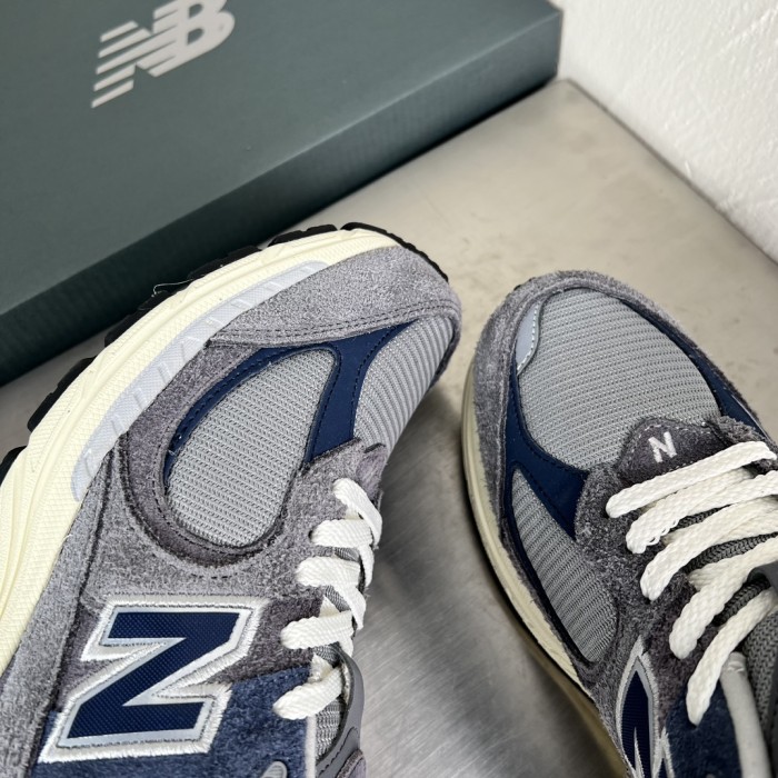 New Balance M2002REL Navy