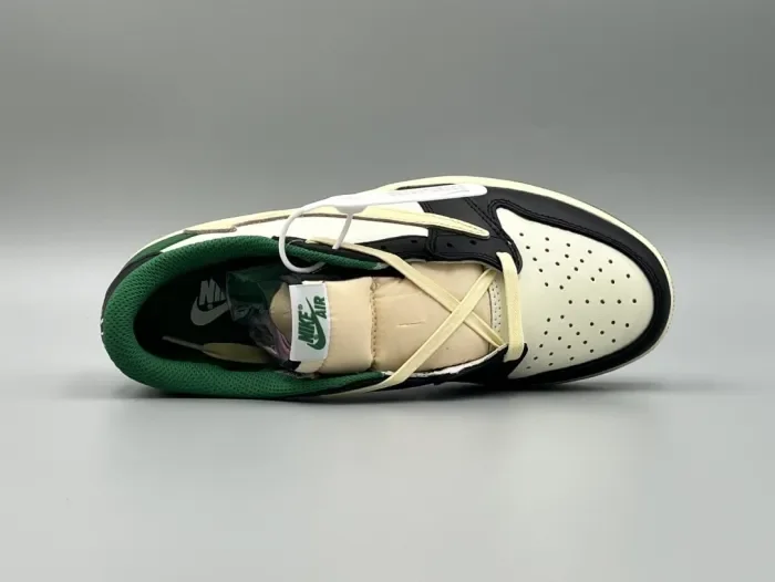 Travis Scott x Air Jordan 1 Green