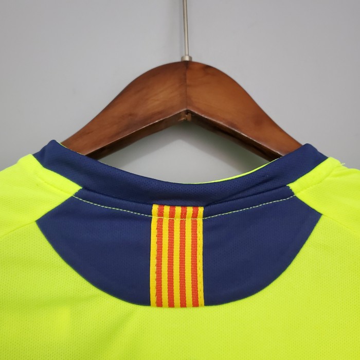 Barcelona Away Retro Jersey 2005/06