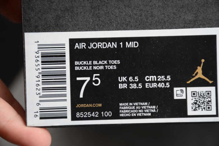 Air Jordan 1 Mid SE Black Gym Red White Light Smoke Grey 852542-100