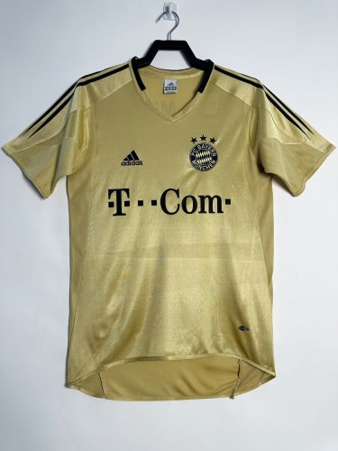 Bayern Munich Away Retro Jersey 2003/04