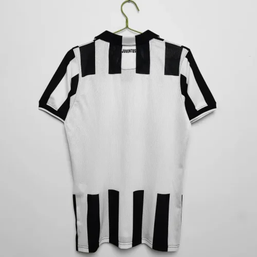 Juventus Home Retro Jersey 2014/15