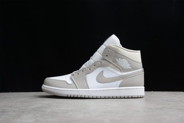 Air Jordan 1 Mid Linen