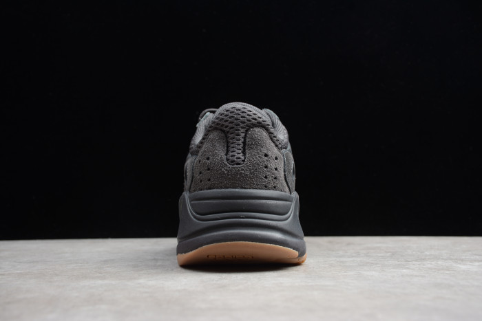 Yeezy Boost 700 Brown FV5304