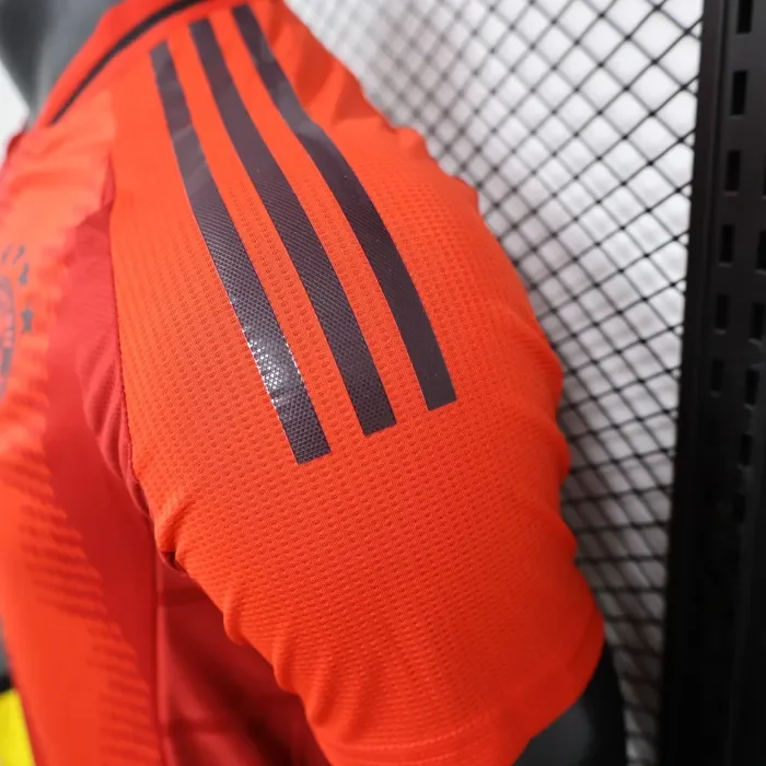 Bayern Munich Home Player Jersey 24/25