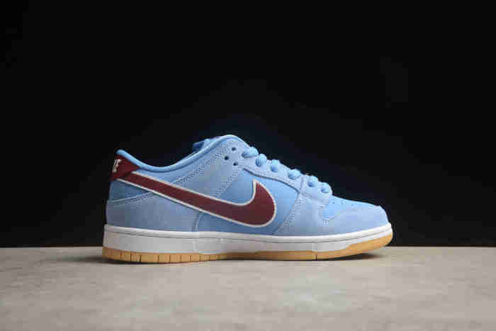 SB Dunk Low Philadelphia Phillies - DQ4040-400