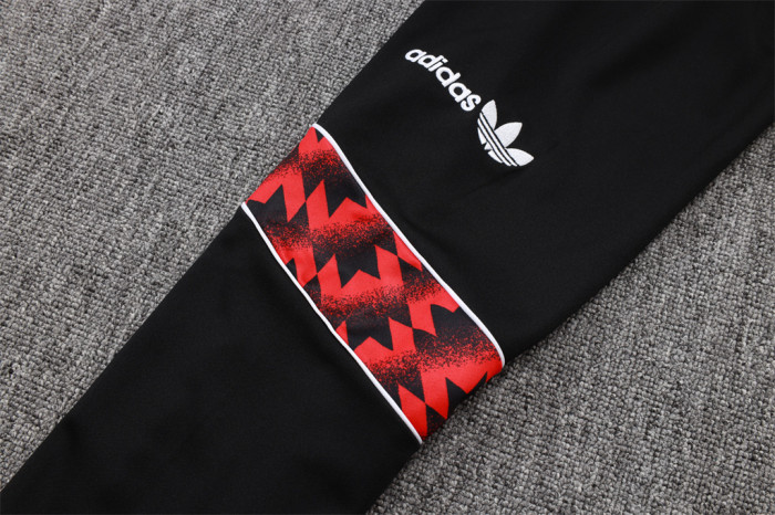 Manchester United Training Pants 25/26