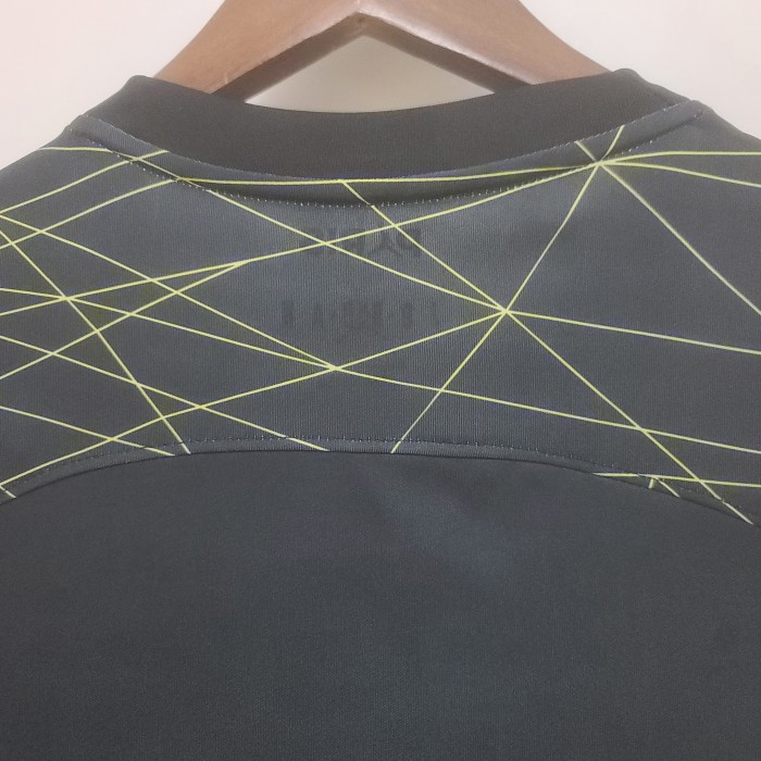 Paris Saint Germain Fourth Man Jersey 22/23