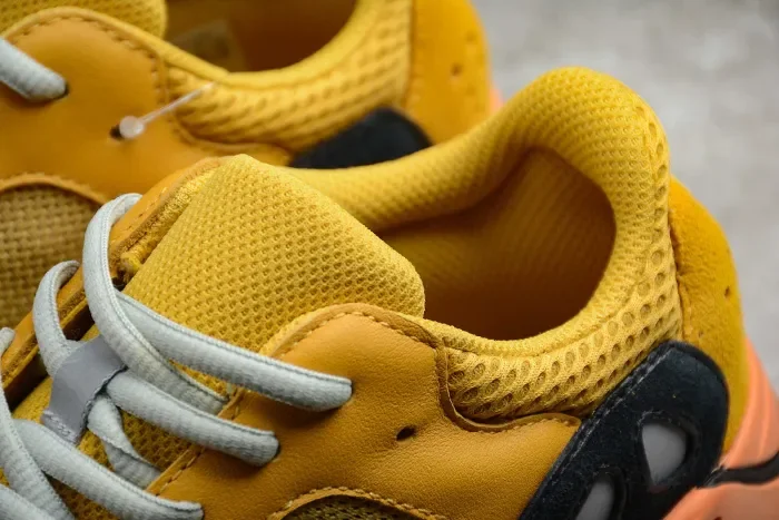 Yeezy Boost 700 Sun Orange GZ6984