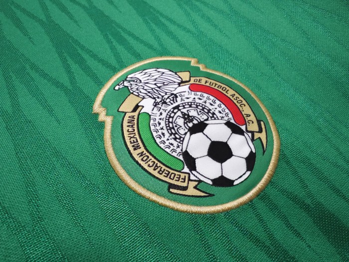 Mexico Home Retro Jersey 2010