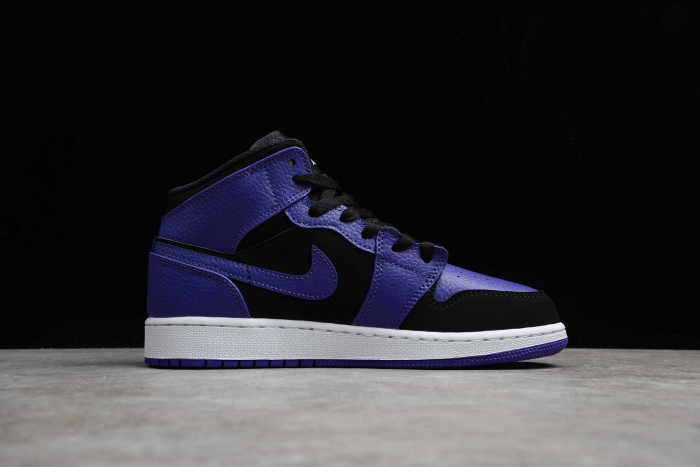 Air Jordan 1 Mid 'Dark Concord' 554725-051