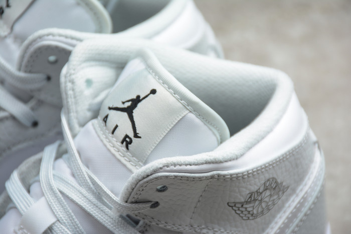 Air Jordan 1 Mid Grey Camo White Photon Dust DD3235-100