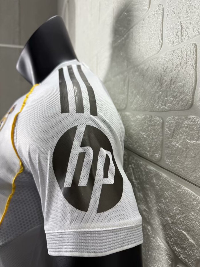 Real Madrid Home Modrić Limited Edition Player Jersey 25/26