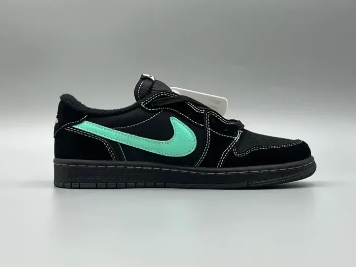 Travis Scott x Air Jordan 1 Black Green