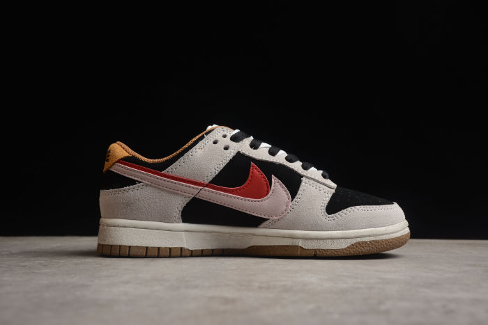NK SB Dunk Low SE 85 DO9457-126
