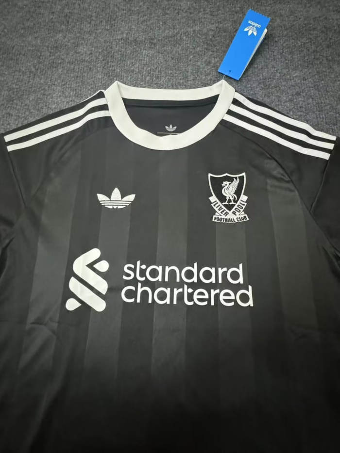 Liverpool Goalkeeper Man Jersey 25/26