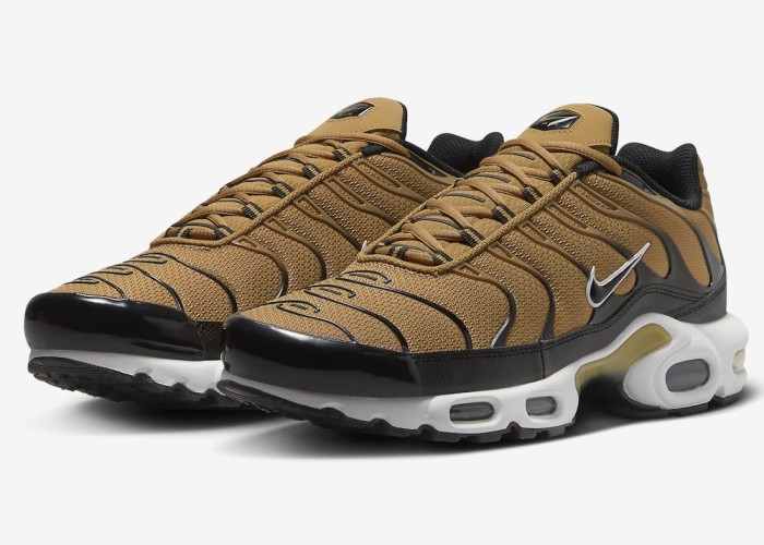 Air Max Plus “Golden Harvest” DM0032-700