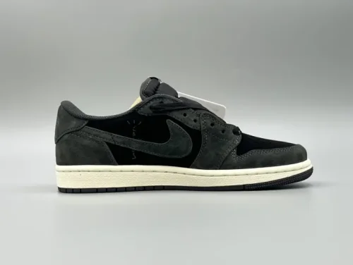 Travis Scott x Air Jordan 1 Black Beige