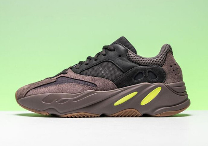 Kanye West x Adidas Yeezy Runner Boost 700“Mauve” EE9614
