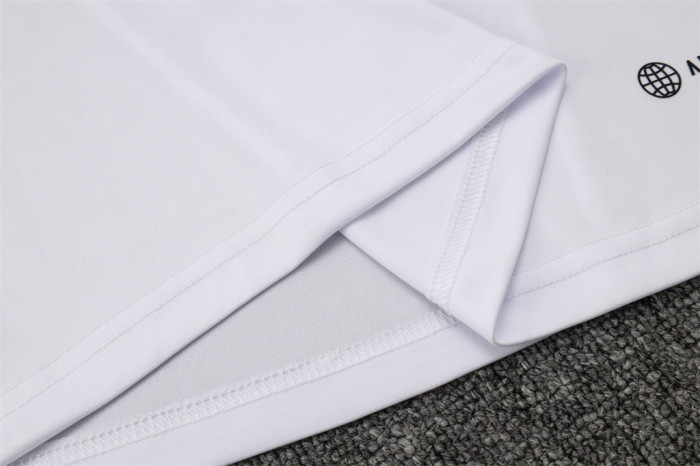 Bayern Munich Training Jersey 23/24