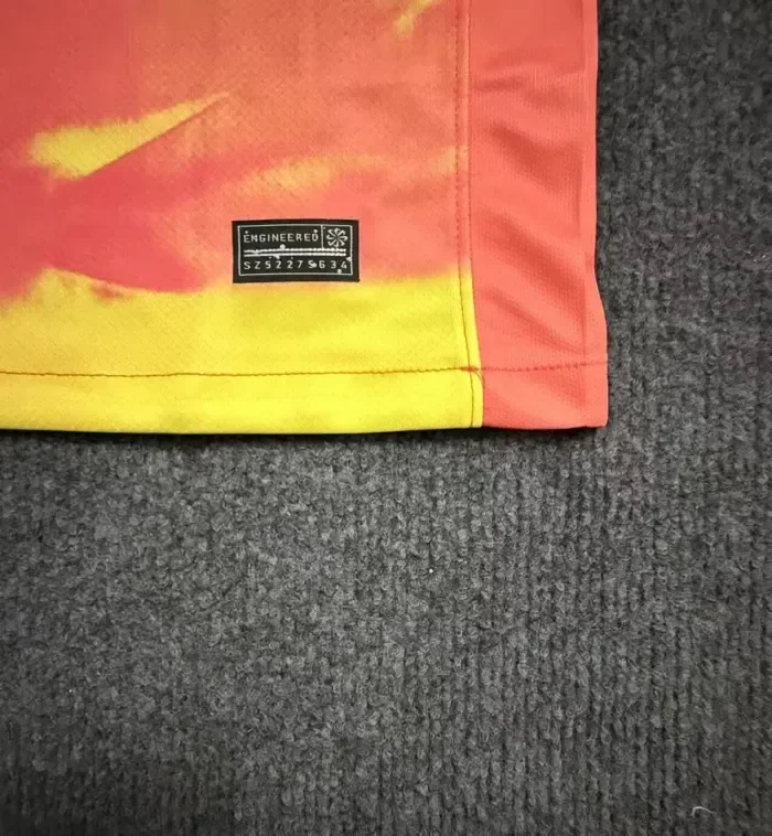 Barcelona Pre-match Training Men Jersey 25/26