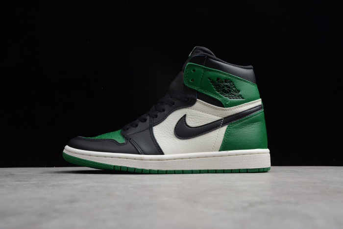 Air Jordan 1 High Pine Green size 12 555088-302 OG