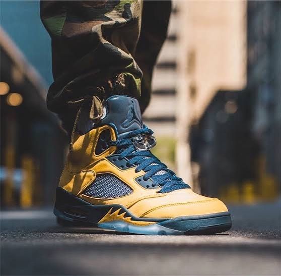 Air Jordan 5 Retro Michigan (2019) CQ9541-704