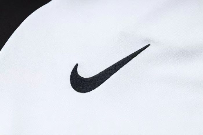 Liverpool Training Jersey Suit 23/24