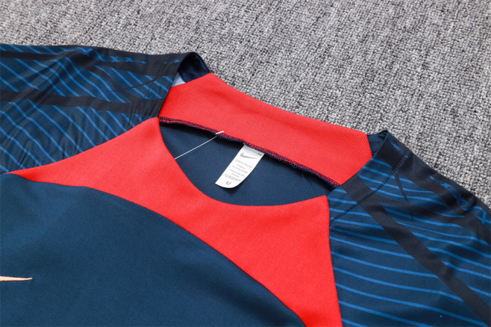 Paris Saint-Germain Training Jersey 23/24