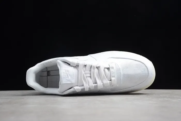 Air Force 1 Low CLOT 1WORLD (2018) “Triple White” AO9286-100