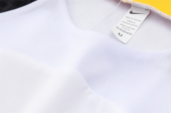 Chelsea Training Jersey 23/24