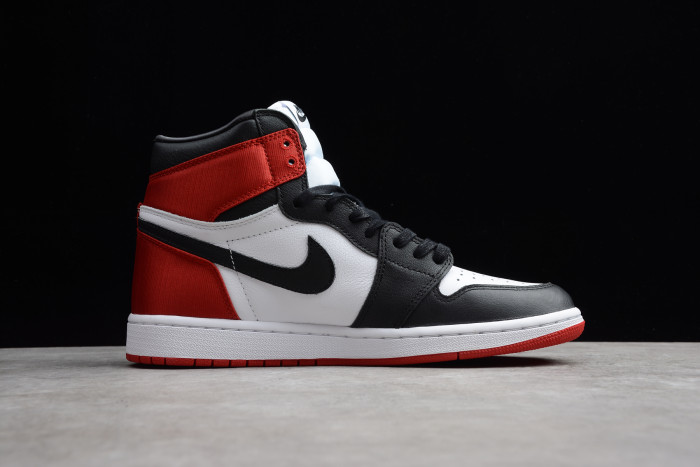 Air Jordan 1 Satin Black Toe”WMNSCD0461-016