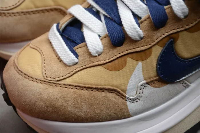 Nike Vaporwaffle x Sacai Sesame Blue Void (DD1875-200)