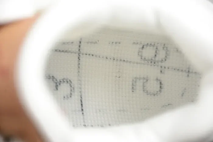 Levi's x Air Jordan 4 “White” AO2571-100